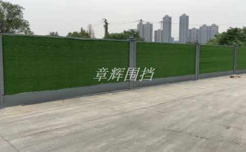 如何提高pvc圍擋的抗老化性能？